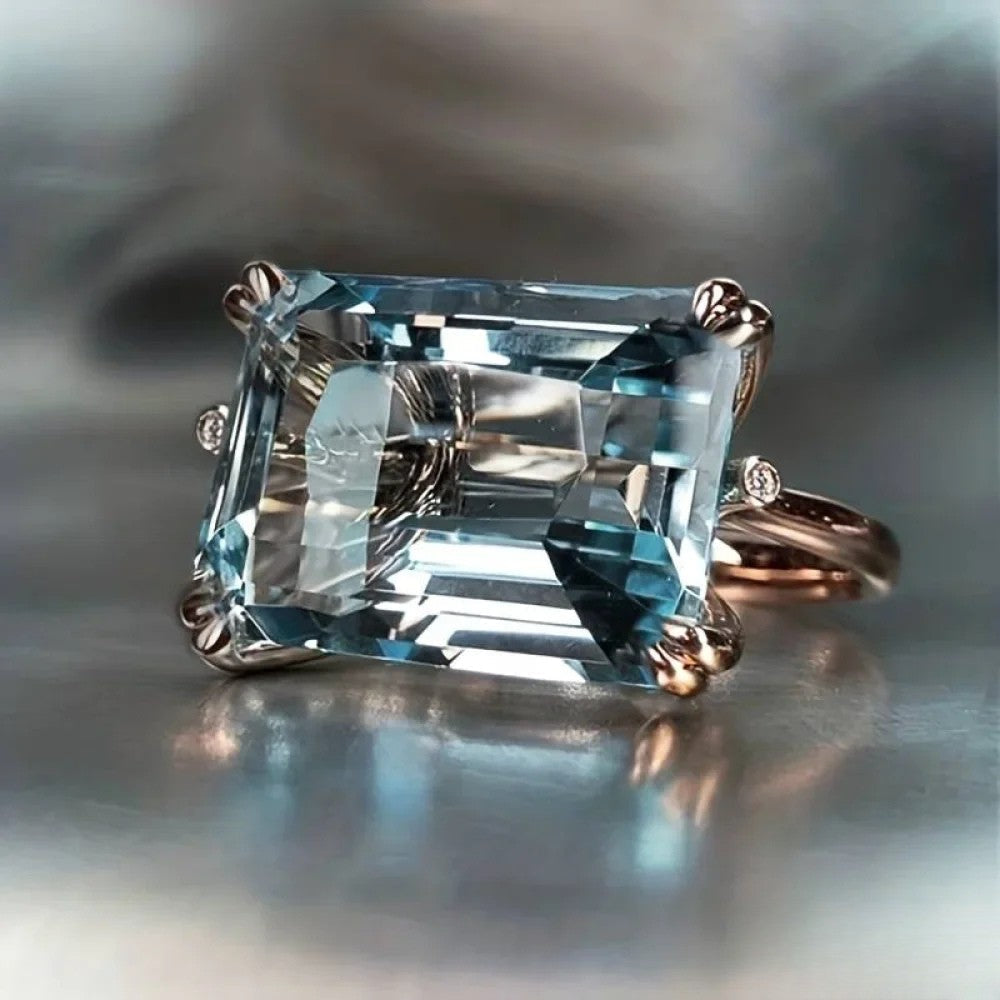 Classic Vintage Blue Zirconia Ring