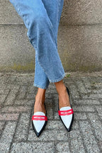 Lyrienne | Two-Tone Pointed Slippers