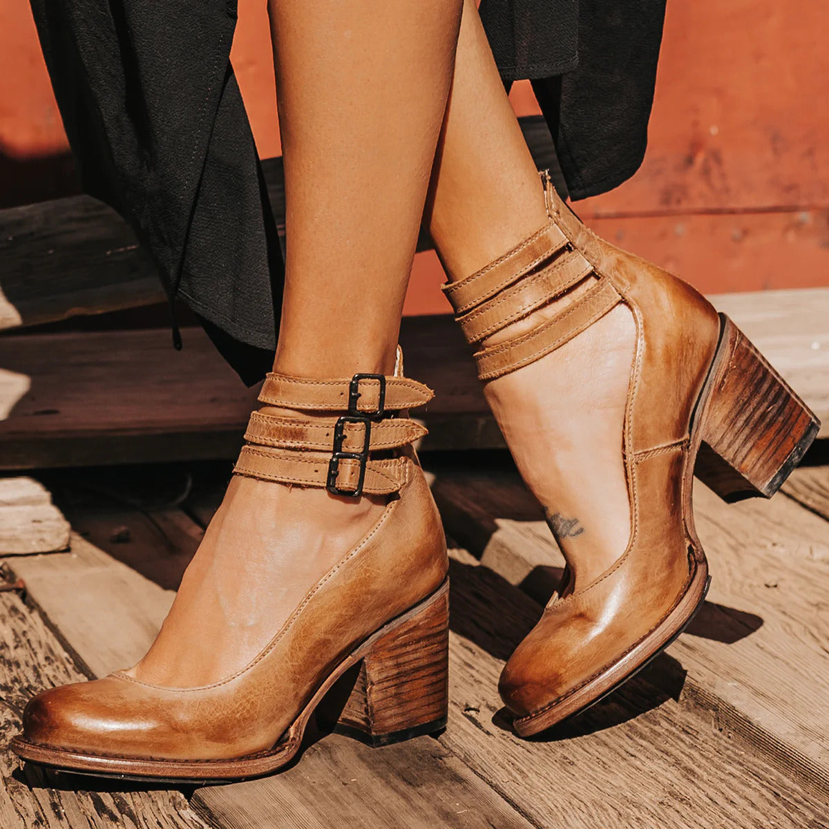 Kyshael | Sophisticated Vintage Heels