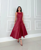 Aevynira | Elegant Midi Dress