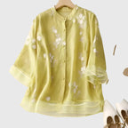 Nellie™ | Elegant Top with Embroidered Flowers