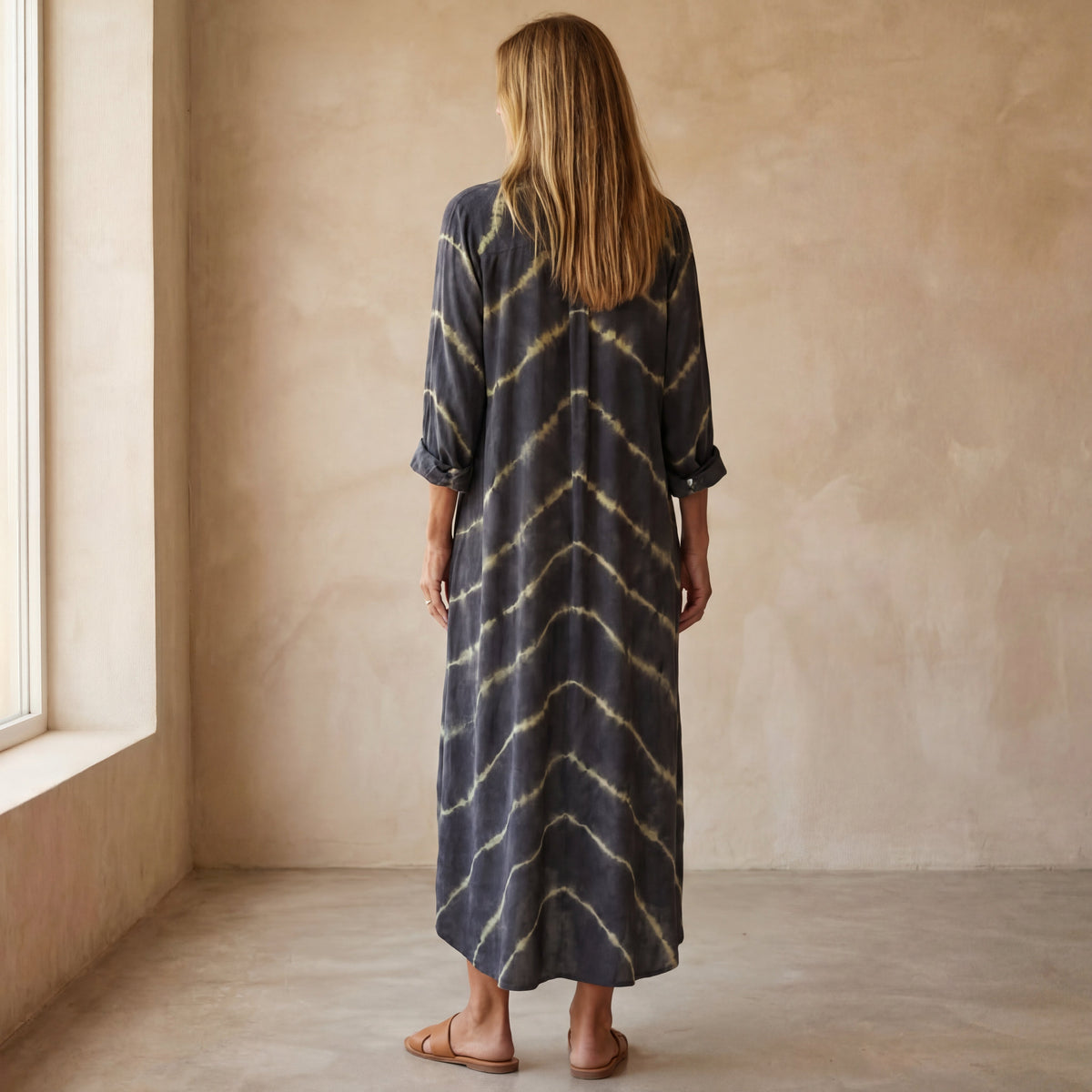 Lyzavira | Sophisticated Dress
