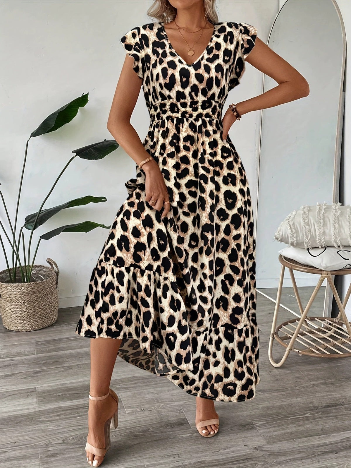 Vaenoriska | Sophisticated Dress