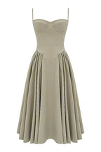 Danyella | Elegant Midi Dress
