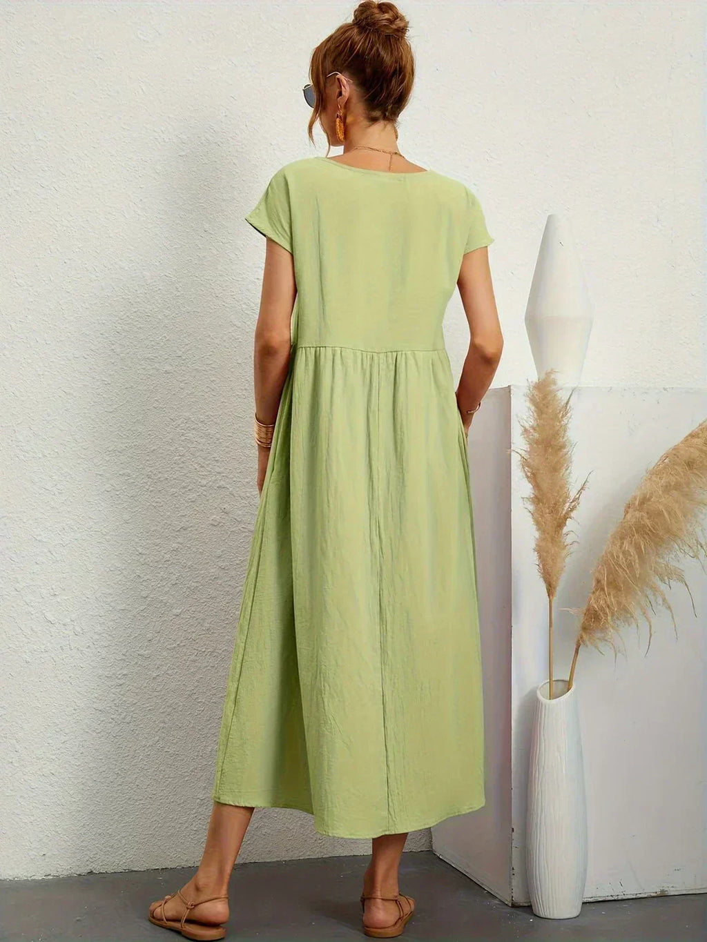 Vaska | Comfortable Dress