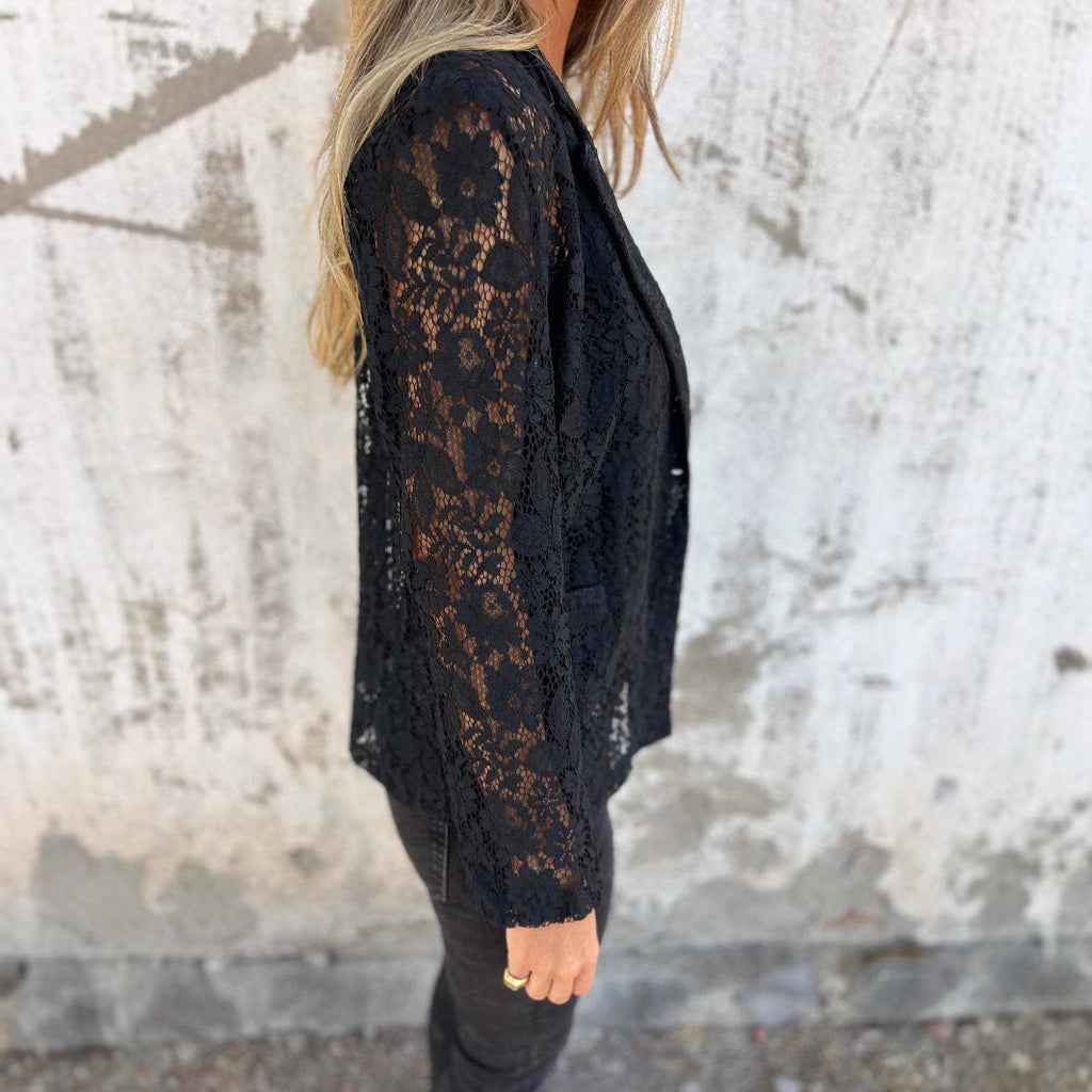 Ruva | Elegant Blazer