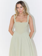 Vaeloriska | Elegant Dress