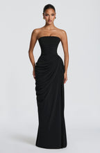 Aurelivska | Elegant Maxi Dress