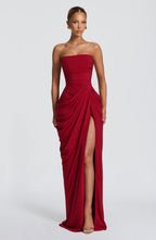 Aurelivska | Elegant Maxi Dress