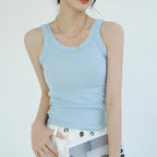 Helvyn | Comfortable Top