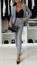 Myravelle | Sophisticated Set
