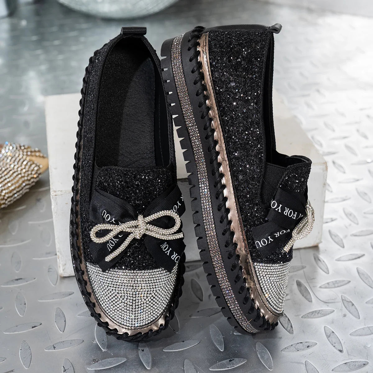 Savyra | Orthopedic Shoes