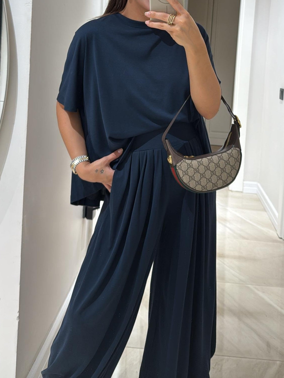 Marivyena | Sophisticated Set