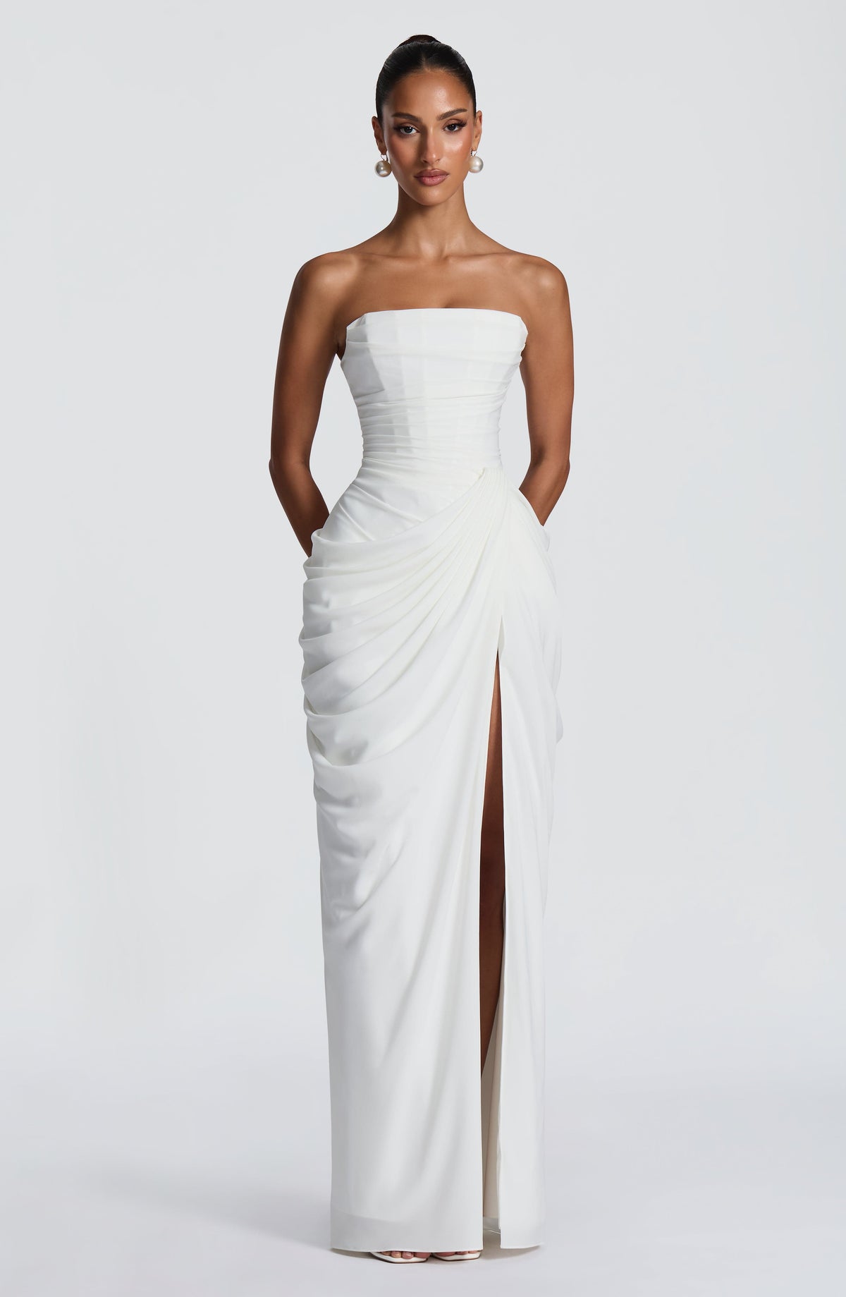 Aurelivska | Elegant Maxi Dress