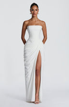 Aurelivska | Elegant Maxi Dress