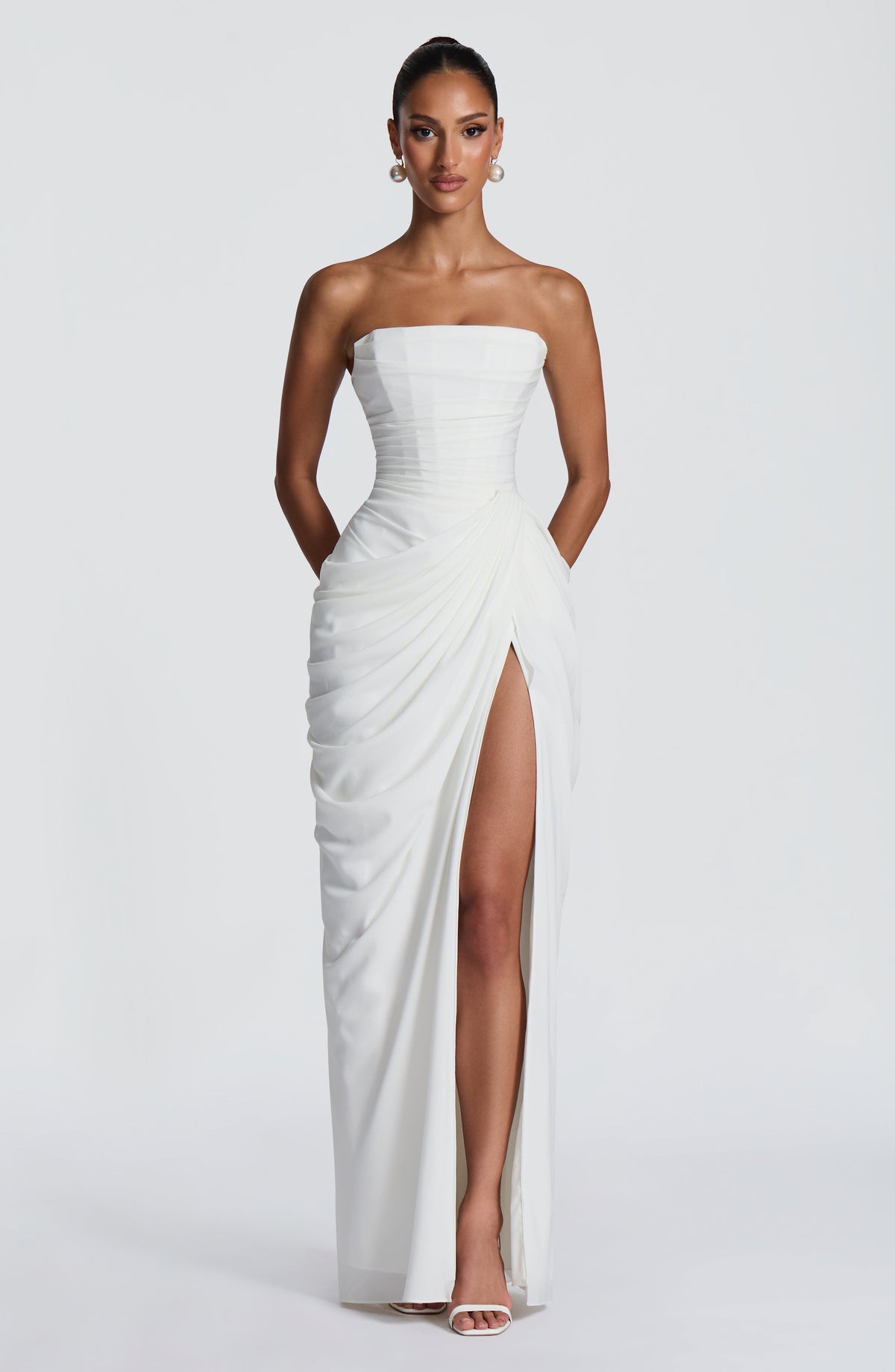 Aurelivska | Elegant Maxi Dress