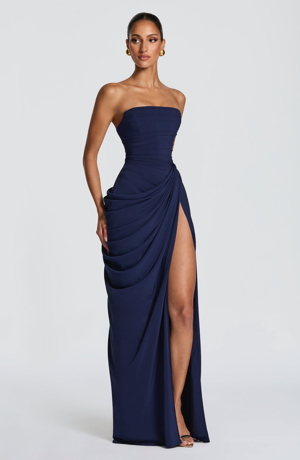Aurelivska | Elegant Maxi Dress