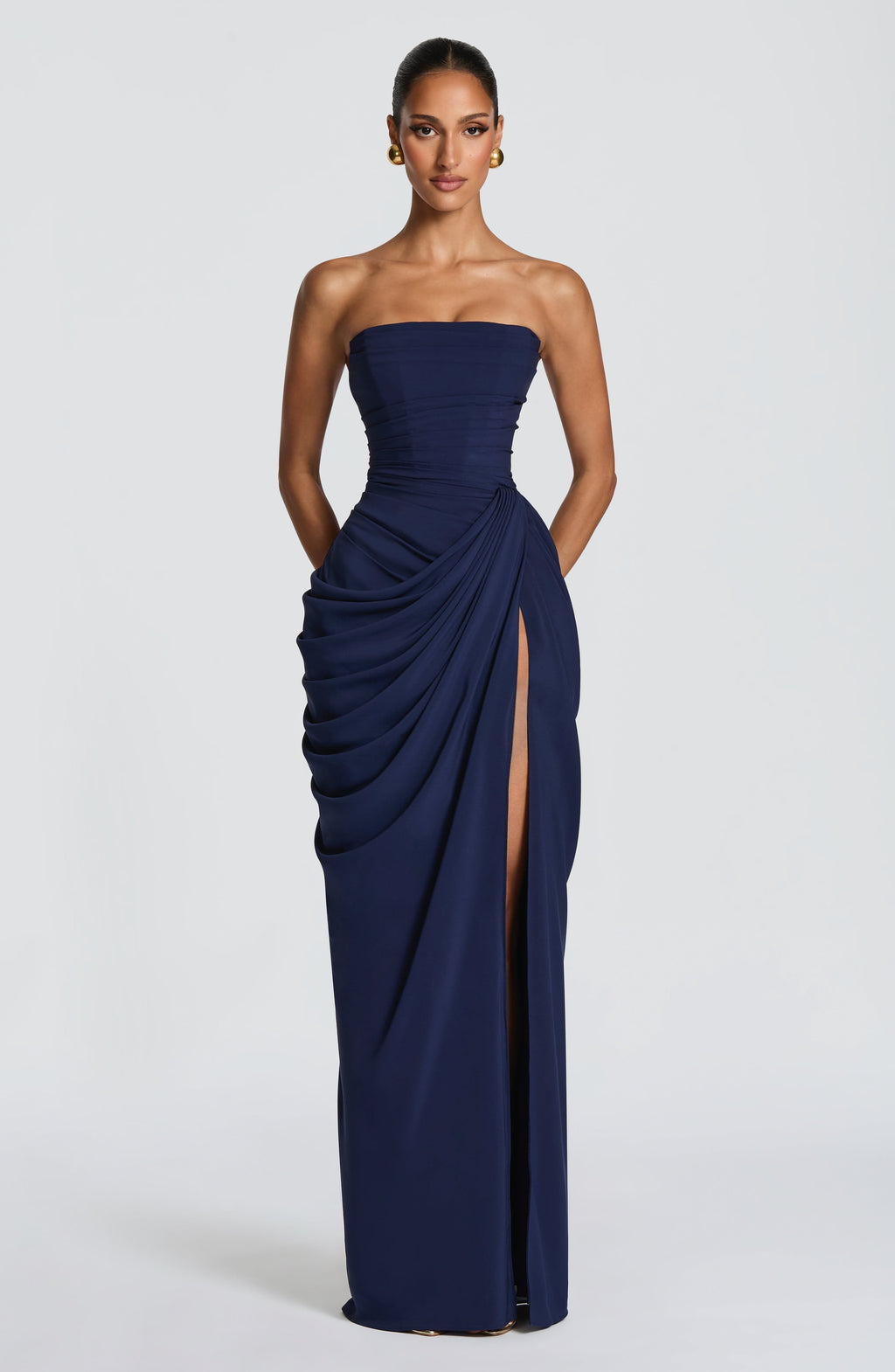 Aurelivska | Elegant Maxi Dress