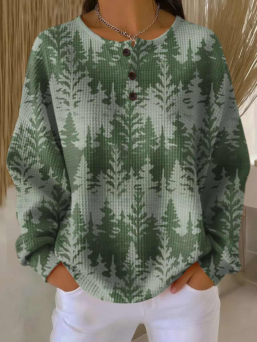 Lysaera | Christmas Sweater with Classic Tree Motif