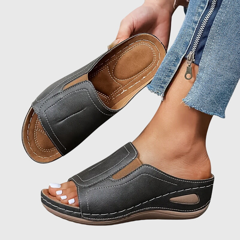 Aretha™ | Orthopedic Sandals