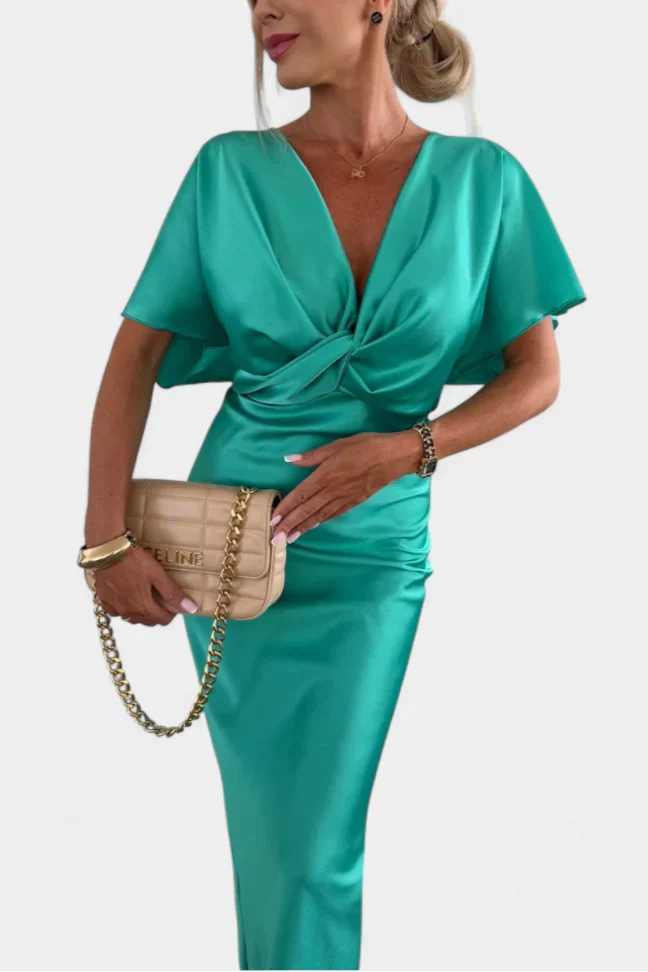 Klythara | Sophisticated Dress