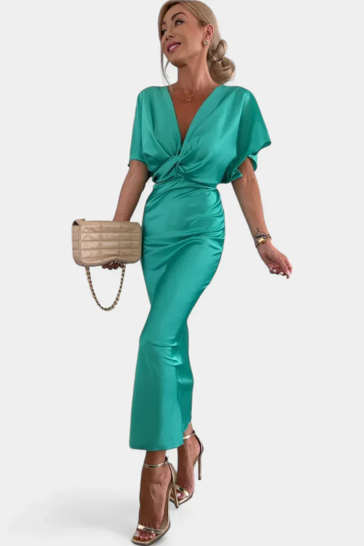 Klythara | Sophisticated Dress