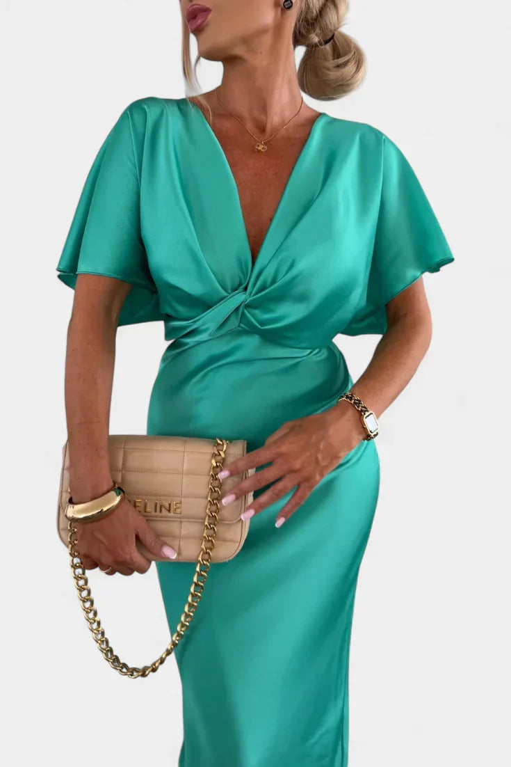 Klythara | Sophisticated Dress
