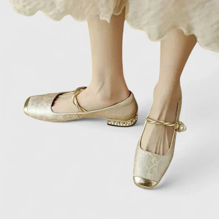 Oralyssia | Orthopedic Mary Jane Shoes