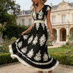 Vaenoriska | Sophisticated Dress